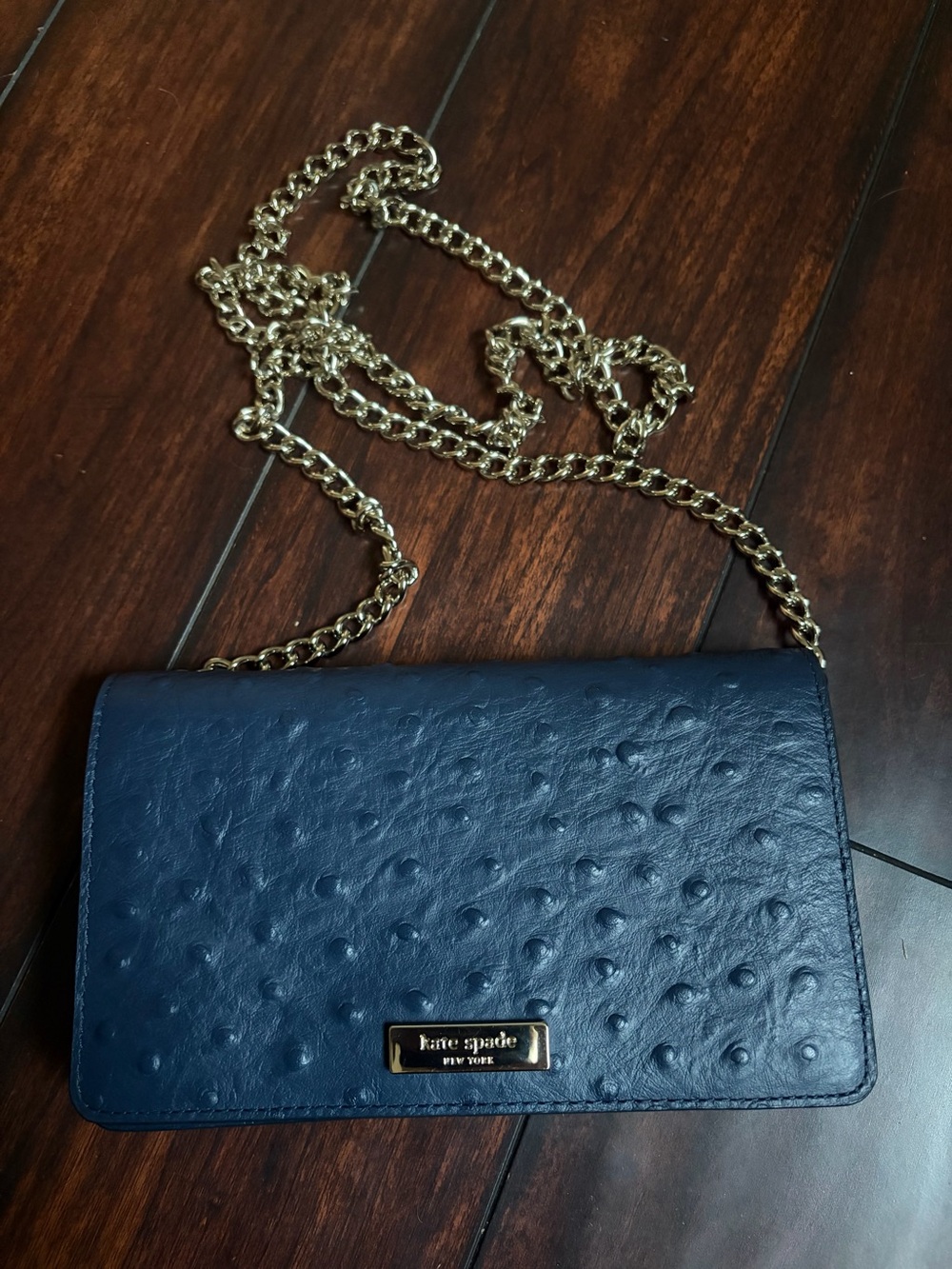 kate spade navy blue textured crossbody with gold chain